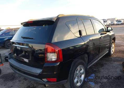 2015 Jeep Compass Sport z USA, uszkodzony, nr VIN 1C4NJCBAXFD397034